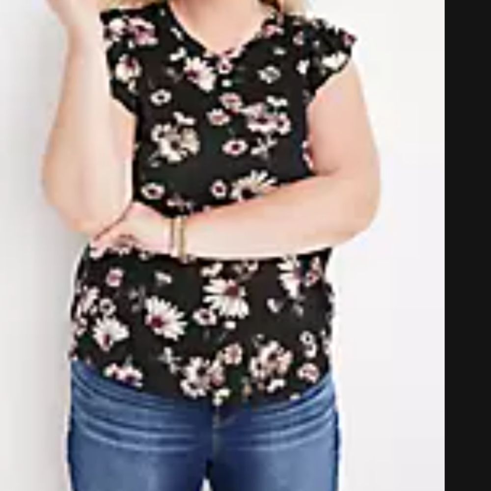 Plus‎ Size Brookside Ruffle Tee - Floral Black Combo